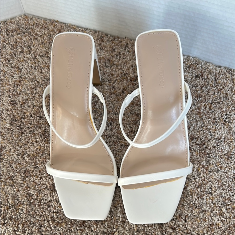 The Drop women’s heeled white sandal Size 9